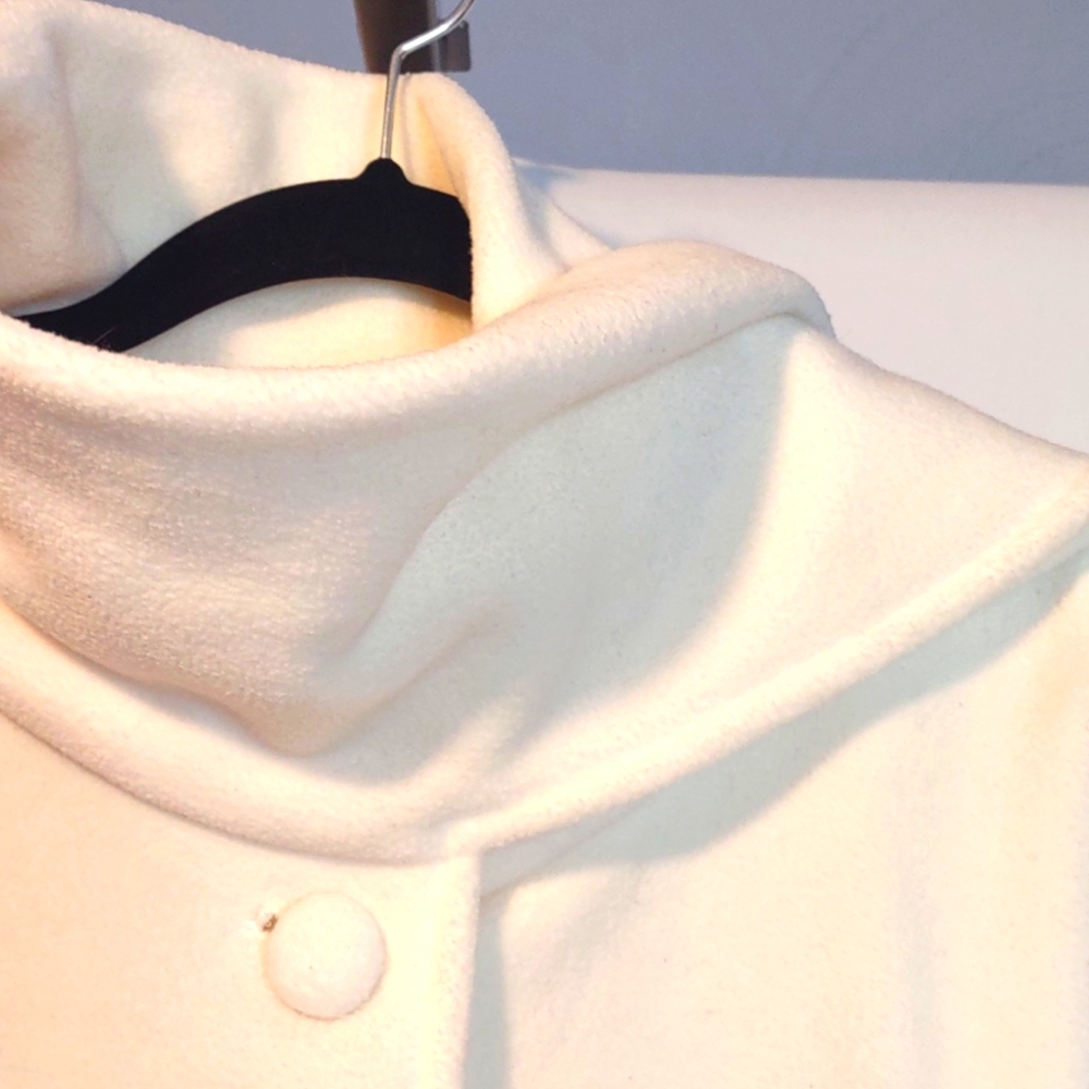 Preston & York Cream Cape Coat - Picture 2 of 5